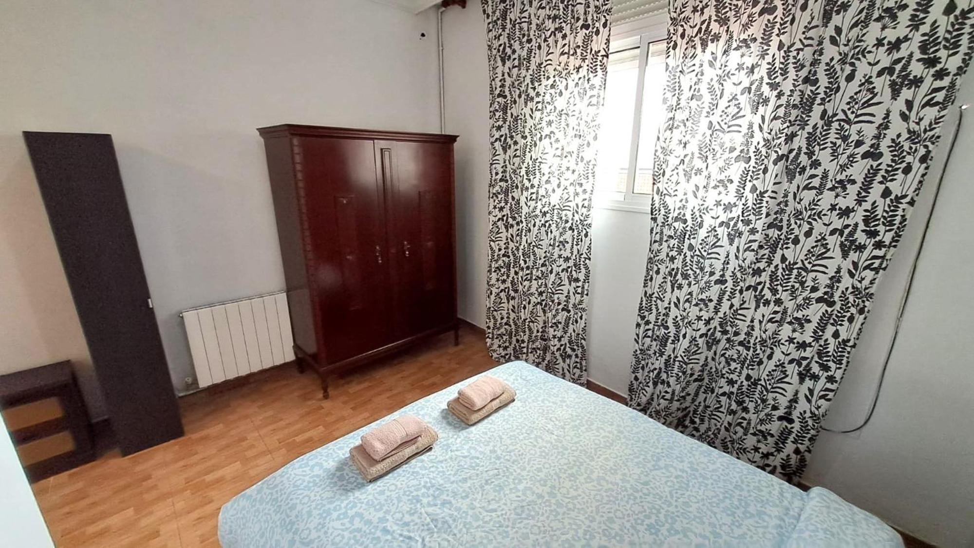 Ferienwohnung Casa Parras Basilica Sevilla Exterior foto